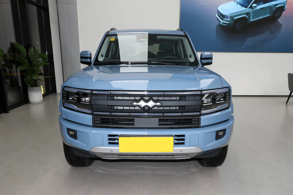 Fang Cheng Bao Leopard 5 exterior